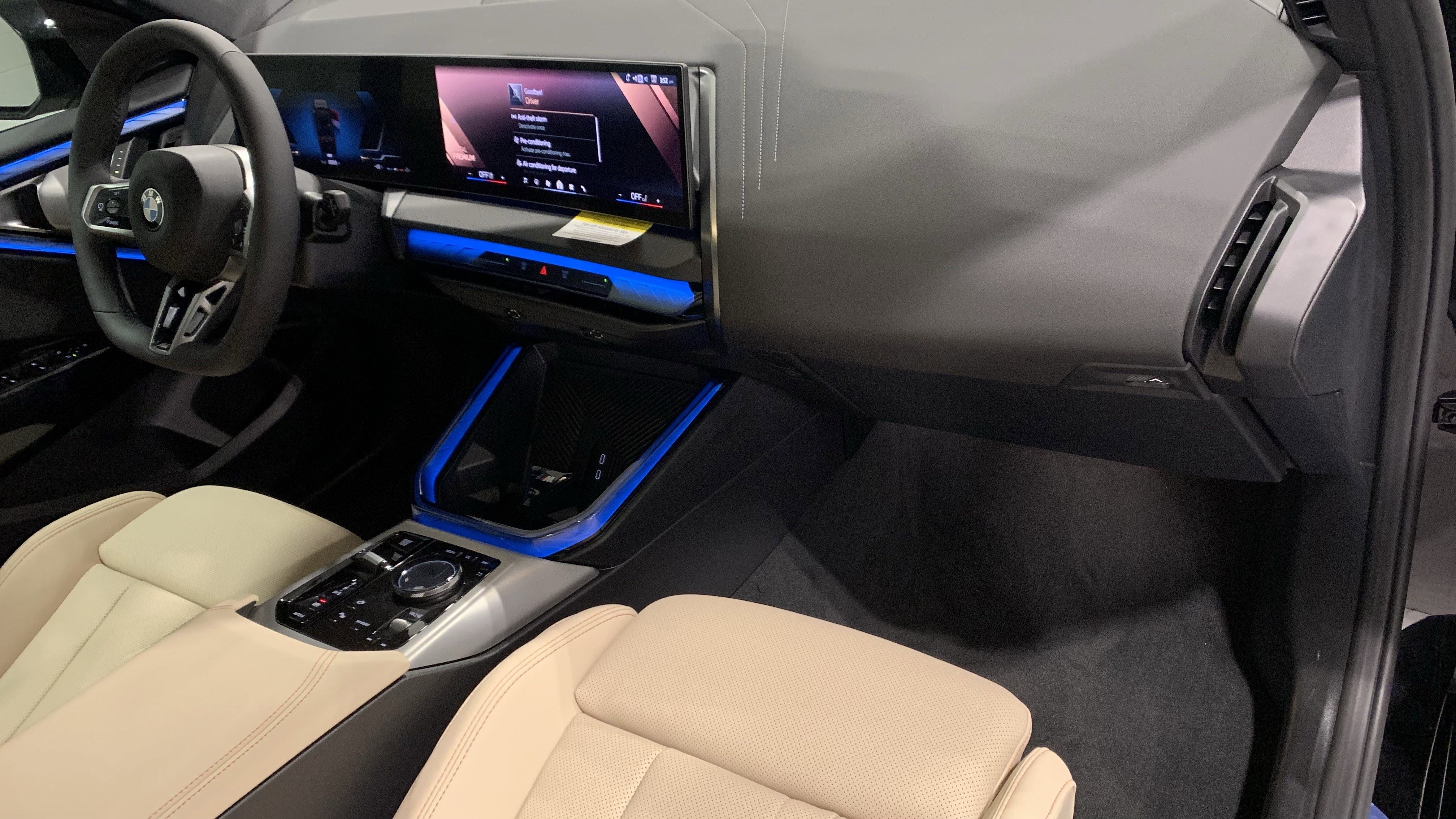 Used 2026 BMW X3 xDrive30 w/ M Sport Package image 25