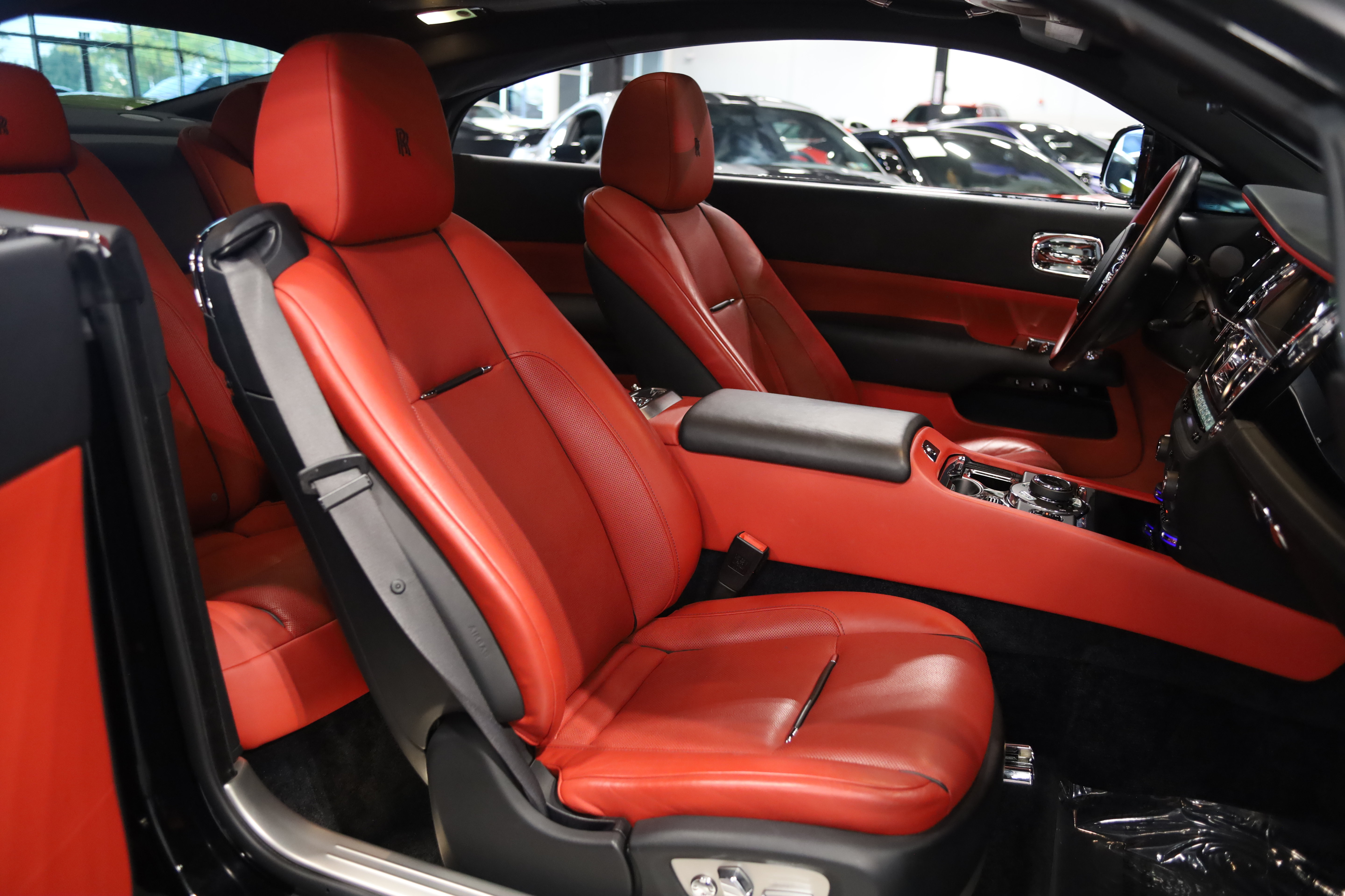 Used 2018 Rolls-Royce Wraith RWD image 38