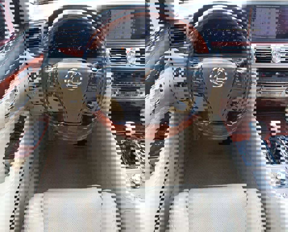 Used 2016 Lexus LS 460 L image 5