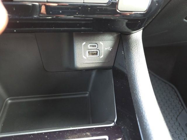 New 2026 Jeep Compass Latitude image 12