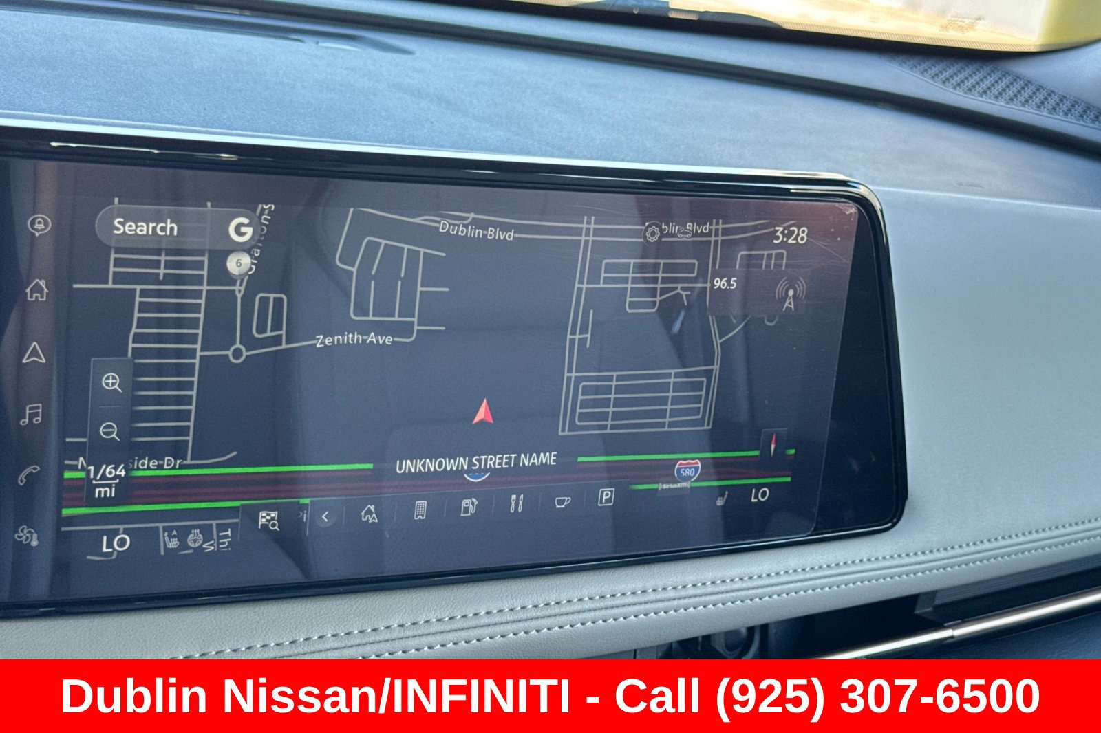 Used 2024 Nissan Ariya AWD image 44