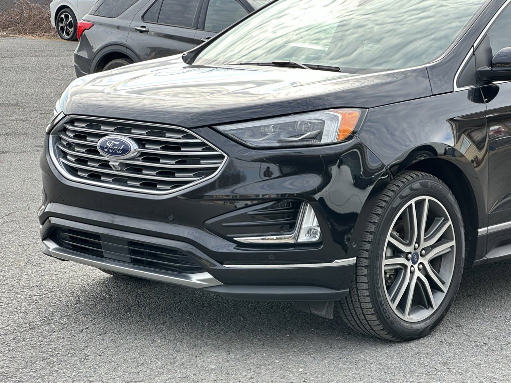 Used 2019 Ford Edge Titanium w/ Equipment Group 301A image 37
