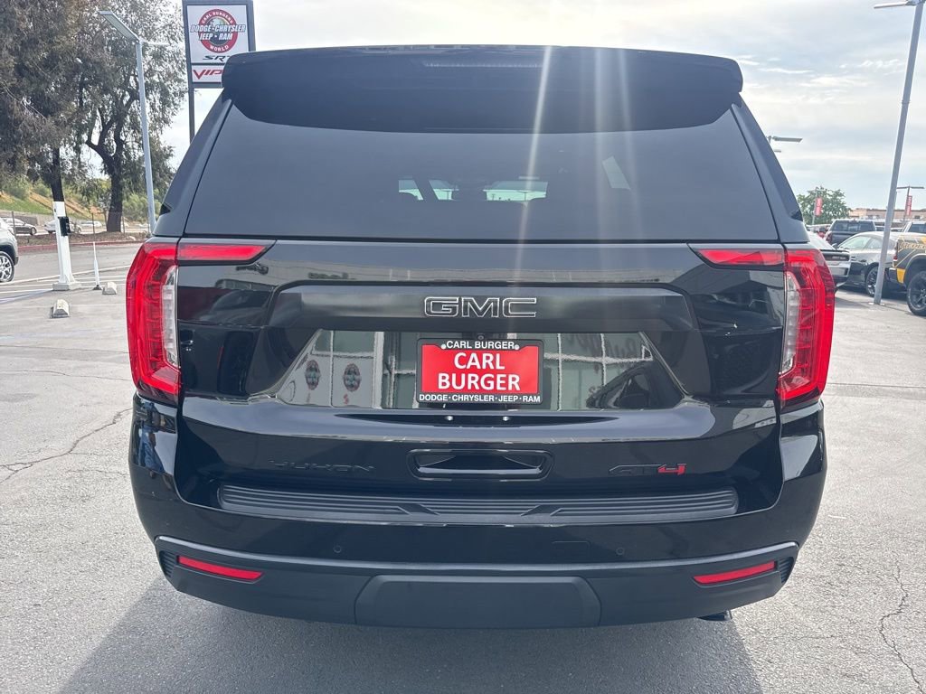 Used 2024 GMC Yukon AT4 w/ Technology Package image 6