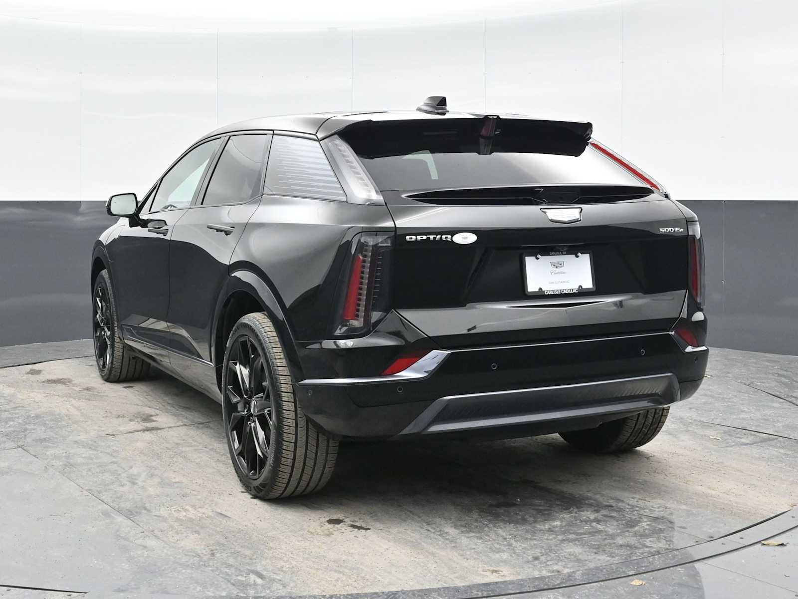 New 2025 Cadillac Optiq Sport 2 w/ LPO, ONYX Package image 2