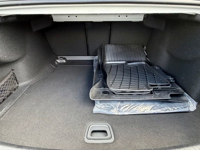 Used 2022 Mercedes-Benz C 300 4MATIC Sedan image 10