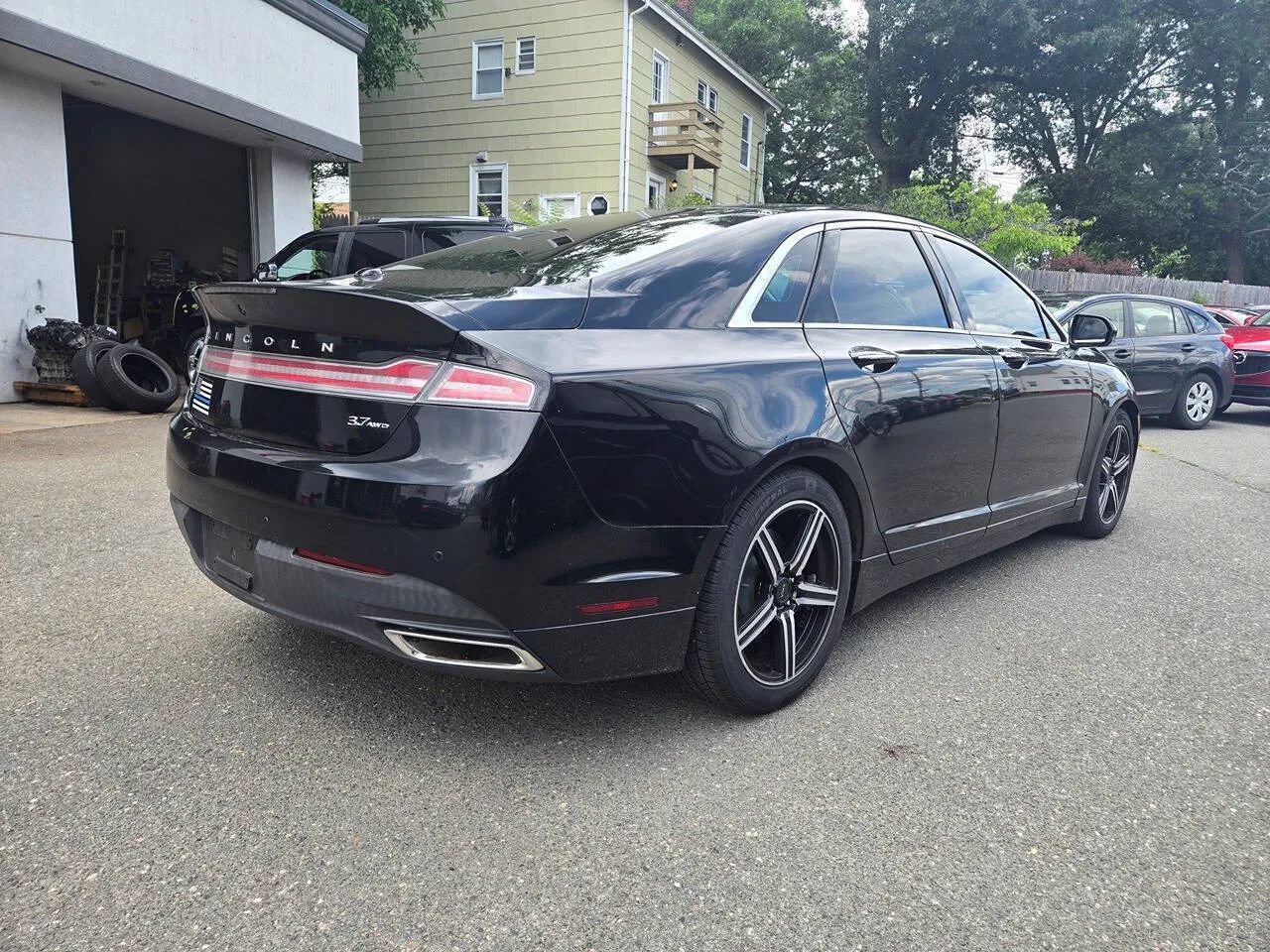 Used 2016 Lincoln MKZ AWD w/ Equipment Group 300A Reserve image 31