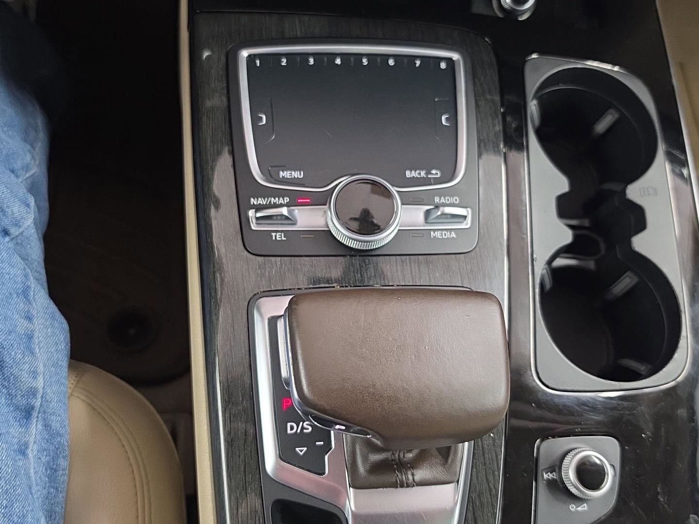 Used 2018 Audi Q7 3.0T Premium Plus w/ Premium Plus Package image 13