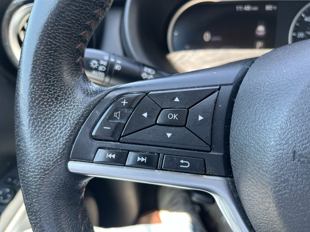 Used 2019 Nissan Kicks SR w/ SR Premium Package image 13