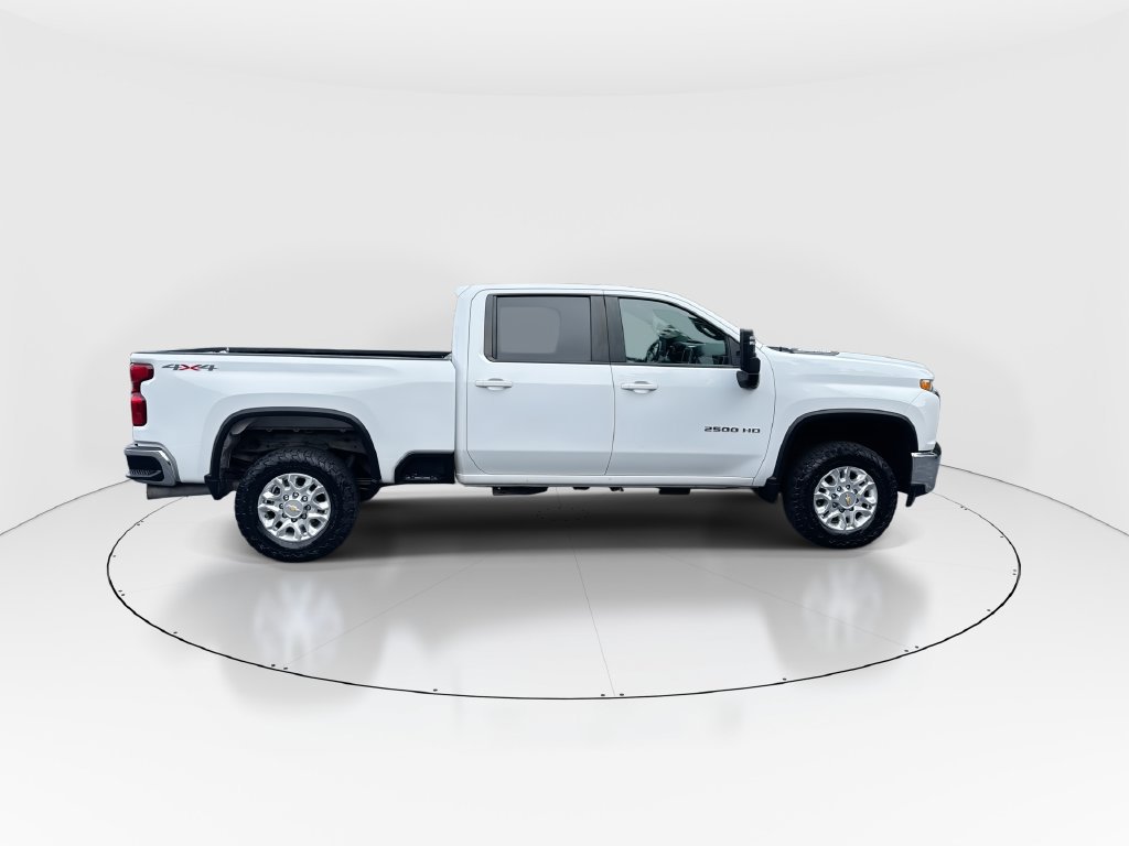 Used 2021 Chevrolet Silverado 2500 LT w/ Fleet Comfort Package AWD/4WD image 9