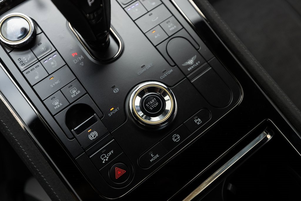 Used 2025 Bentley Continental GT Speed image 38