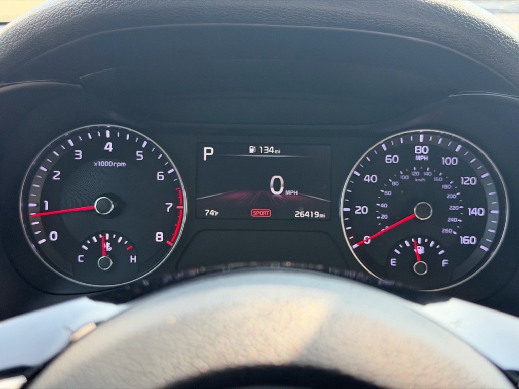 Used 2024 Kia Forte LXS w/ LXS Technology Package FWD image 16