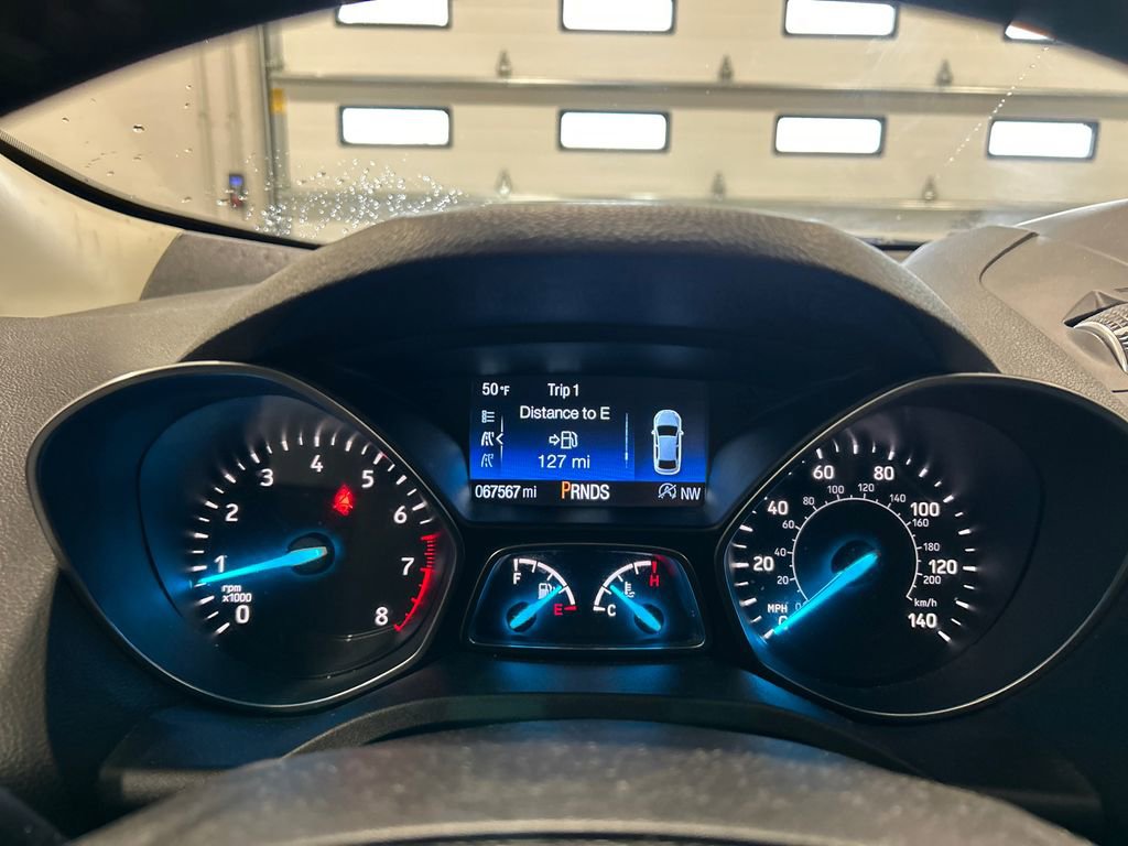 Used 2019 Ford Escape SE image 22