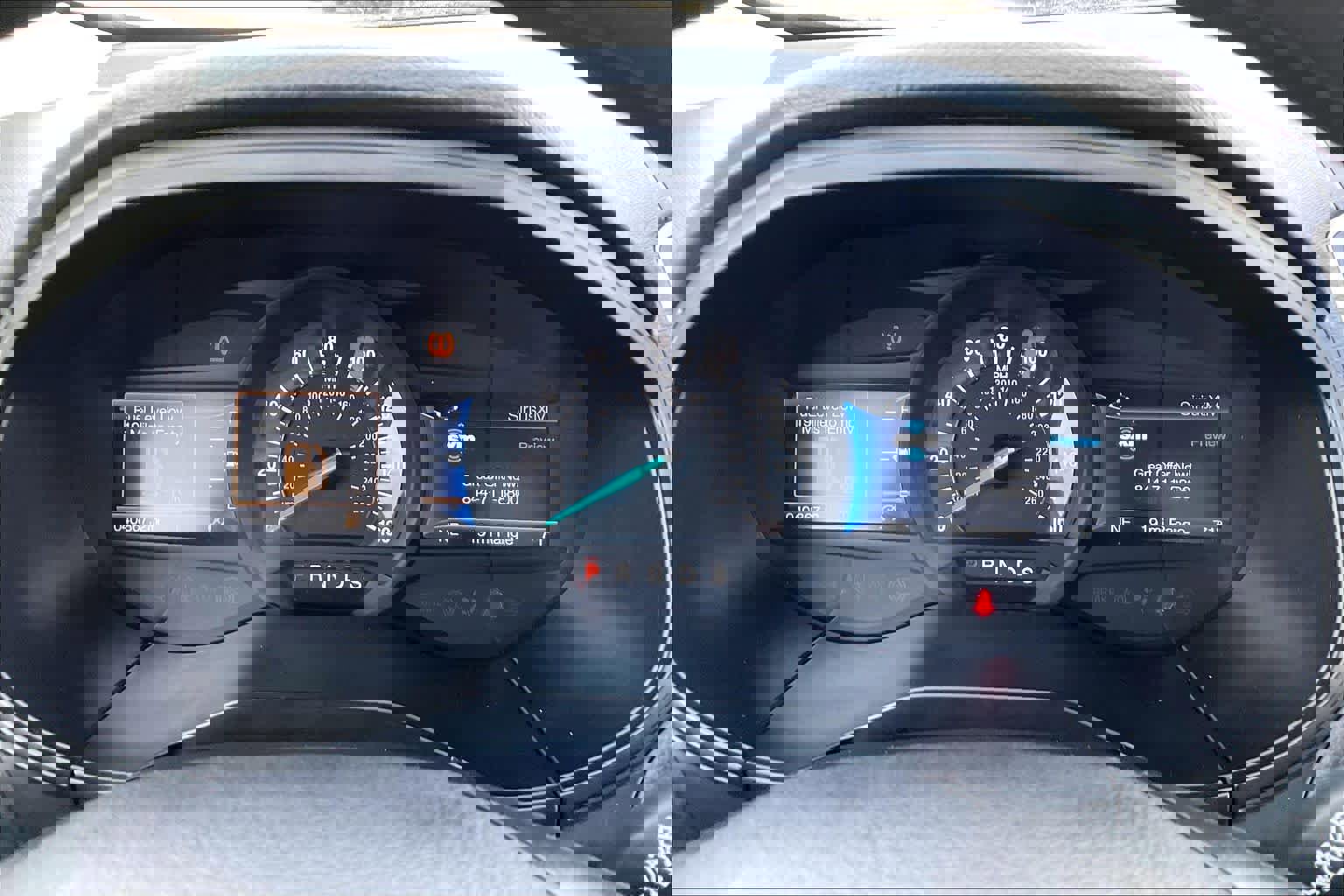 Used 2024 Ford Edge SEL image 25