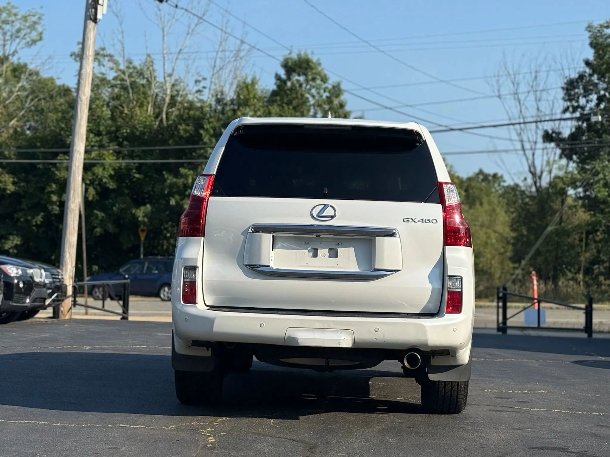 Used 2011 Lexus GX 460 image 6