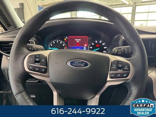 Used 2024 Ford Explorer XLT w/ Equipment Group 202A AWD/4WD image 19