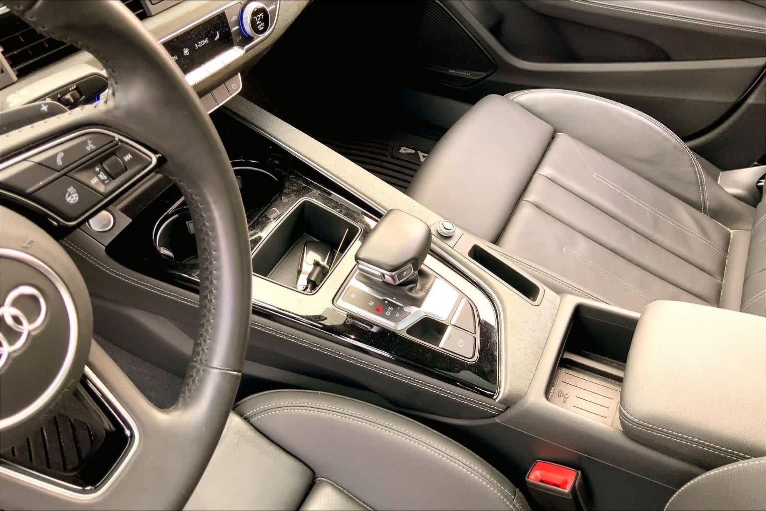 Used 2020 Audi A4 2.0T Premium Plus w/ Premium Plus Package AWD/4WD image 17