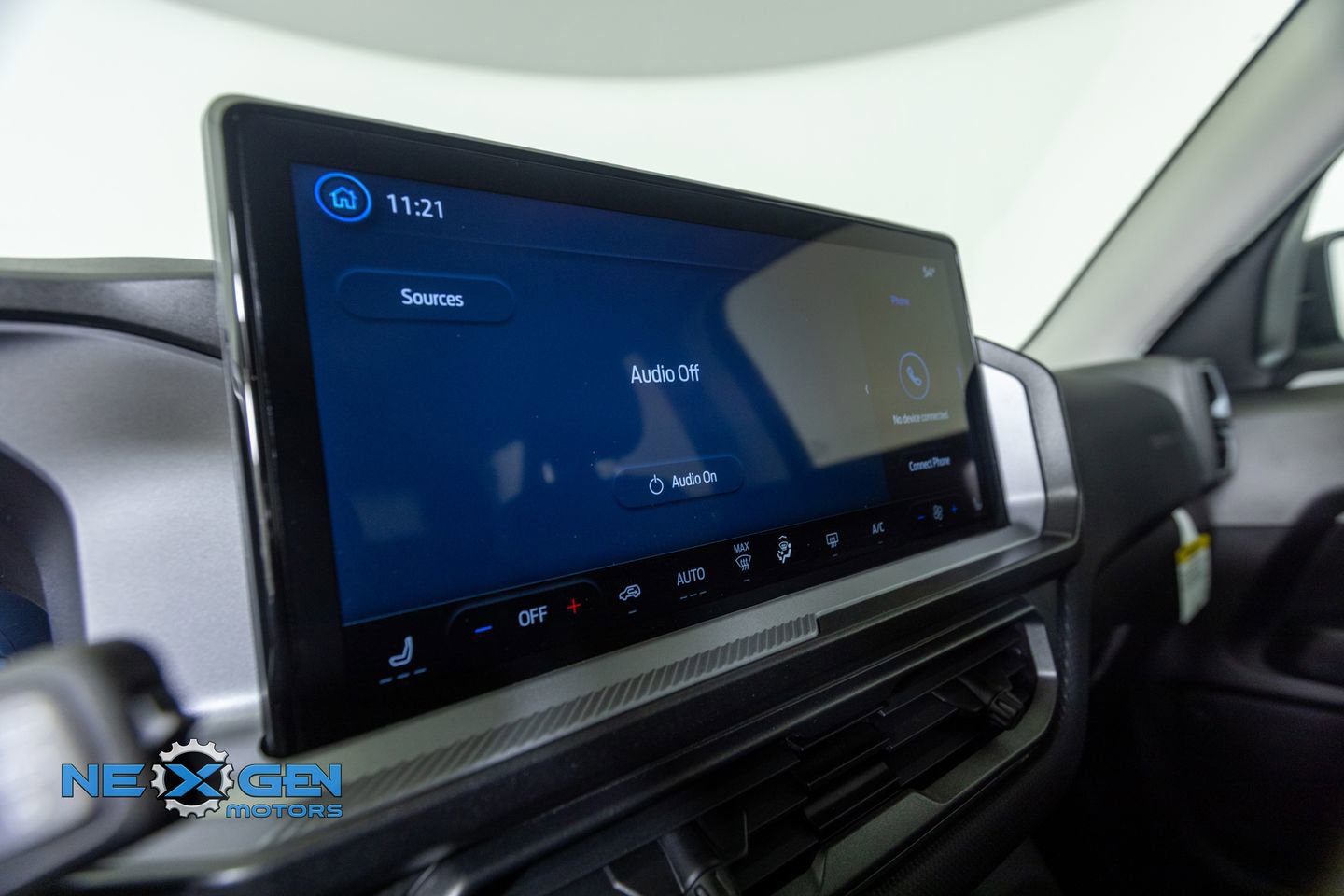 Used 2025 Ford Bronco Sport Big Bend w/ Convenience Package image 19
