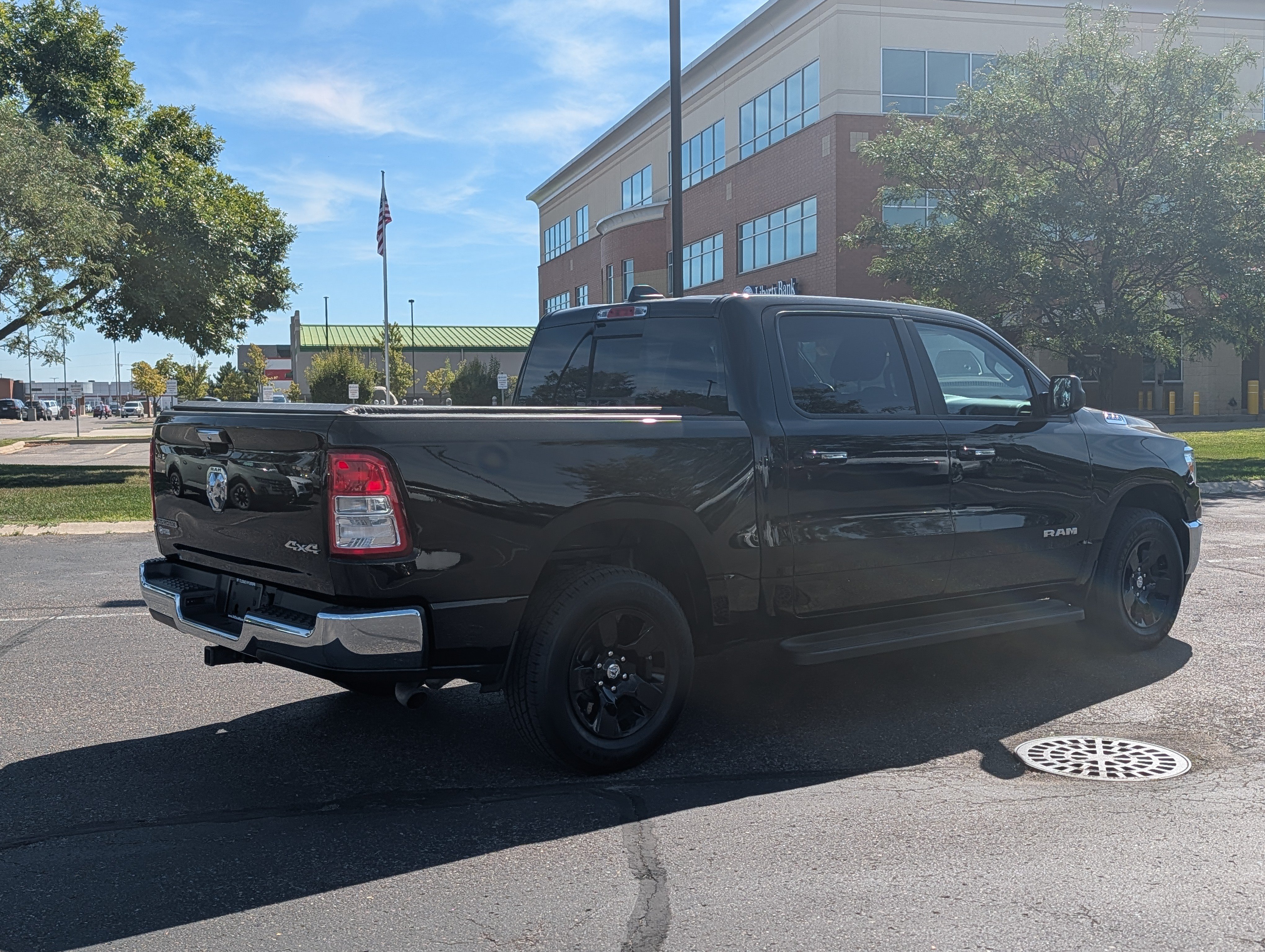 Used 2019 RAM 1500 Big Horn AWD/4WD image 5