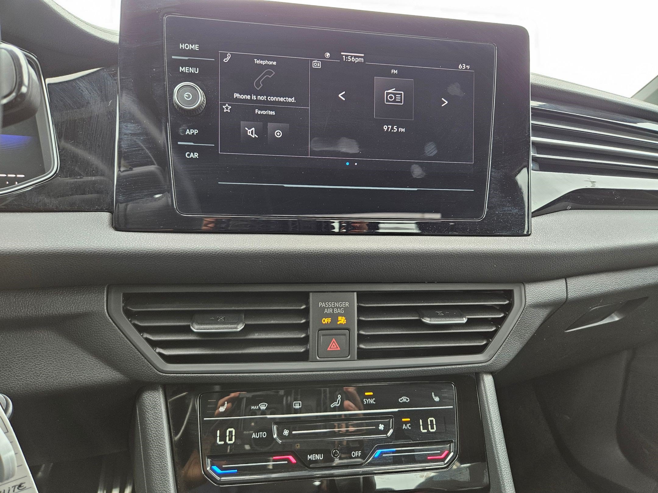 Used 2025 Volkswagen Jetta Sport FWD image 24