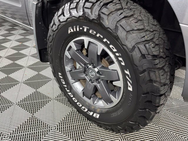 Used 2020 Nissan Frontier PRO-4X w/ Pro-4x Utility Package AWD/4WD image 15