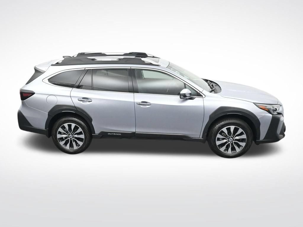 Used 2024 Subaru Outback Touring XT AWD/4WD image 23