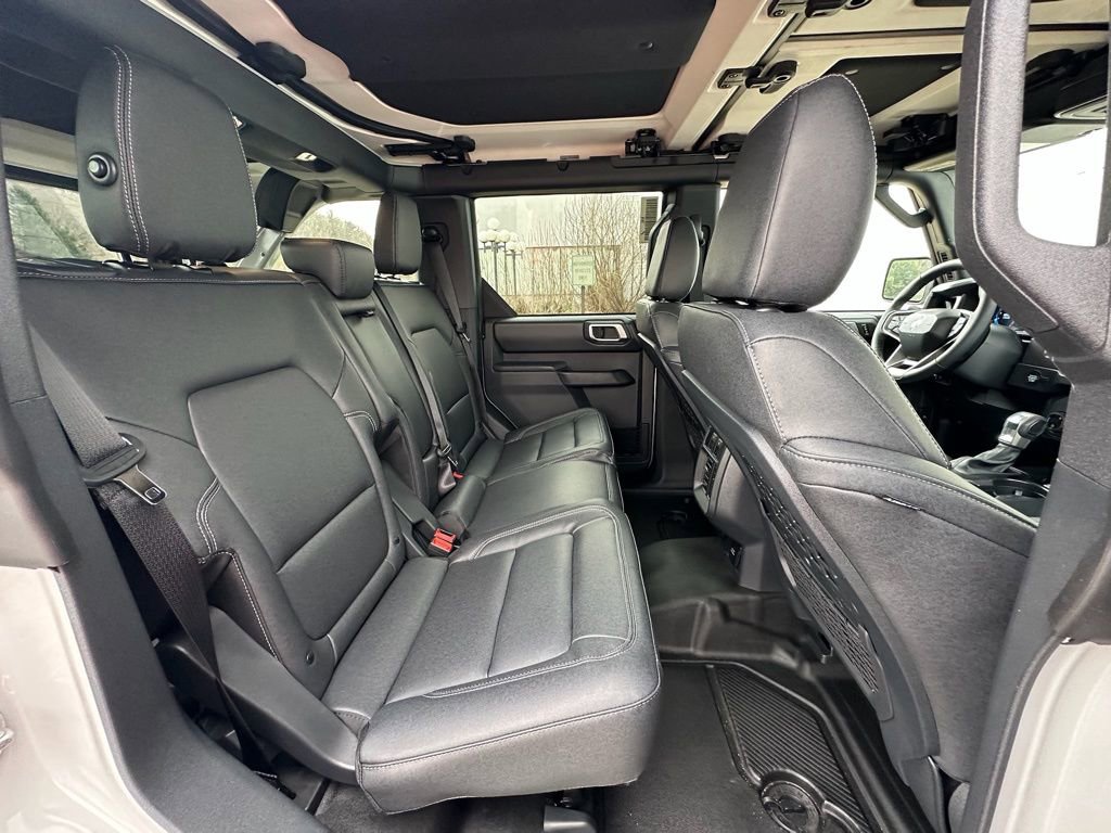 New 2026 Ford Bronco Badlands image 24