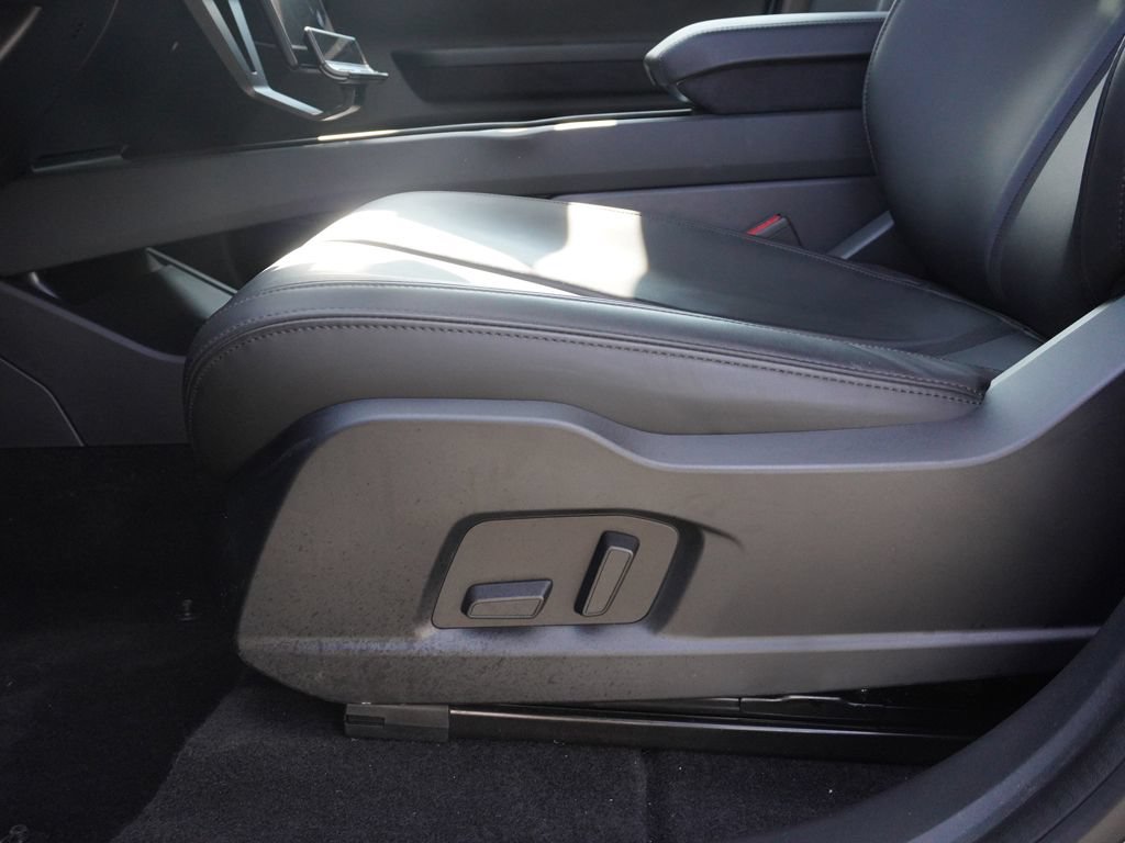 Used 2023 Fisker Ocean One AWD/4WD image 29