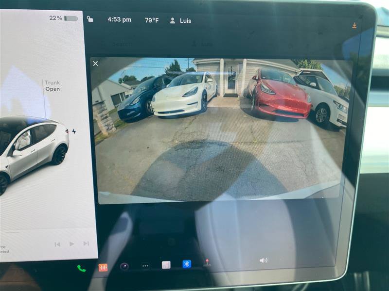 Used 2021 Tesla Model Y Long Range AWD/4WD image 16
