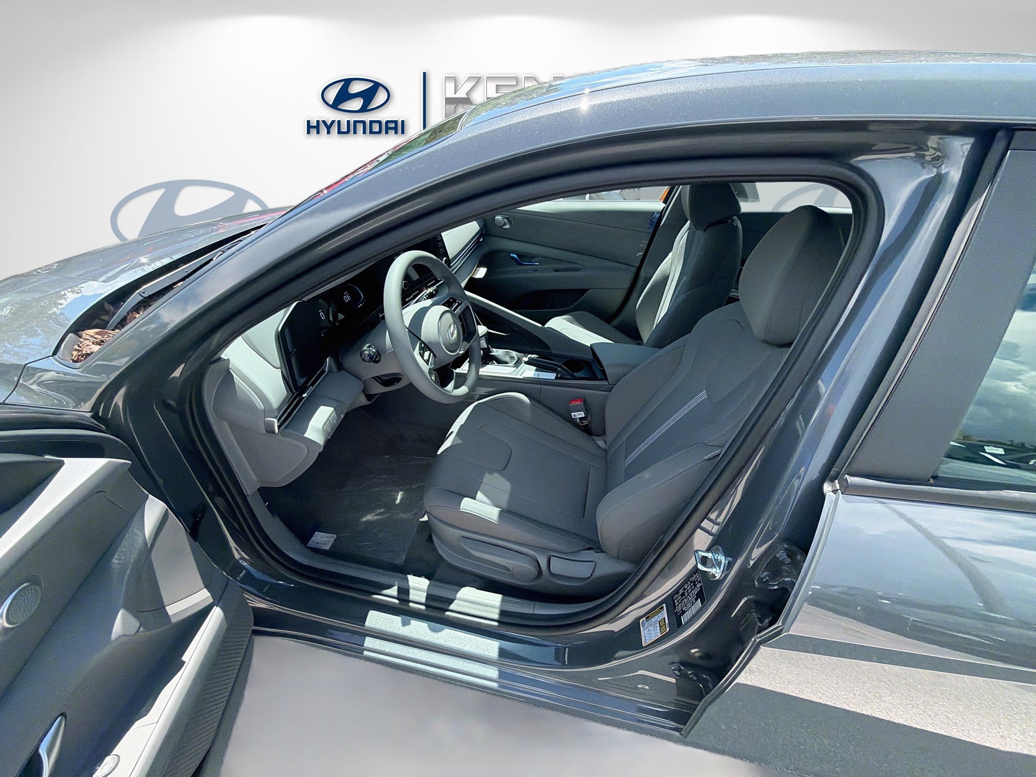 New 2026 Hyundai Elantra SE FWD image 14
