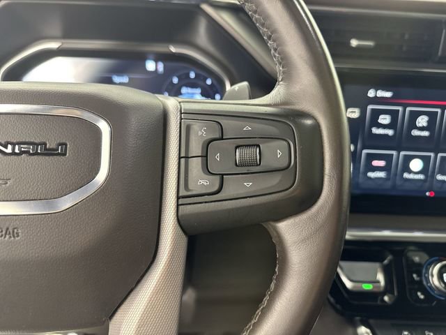 Used 2022 GMC Sierra 1500 Denali w/ Technology Package AWD/4WD image 12