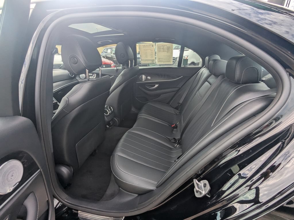 Used 2020 Mercedes-Benz E 450 4MATIC Sedan image 25