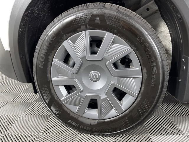 Used 2026 Nissan Kicks S FWD image 13