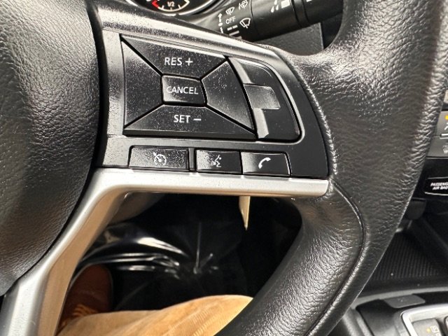 Used 2020 Nissan Rogue S image 24