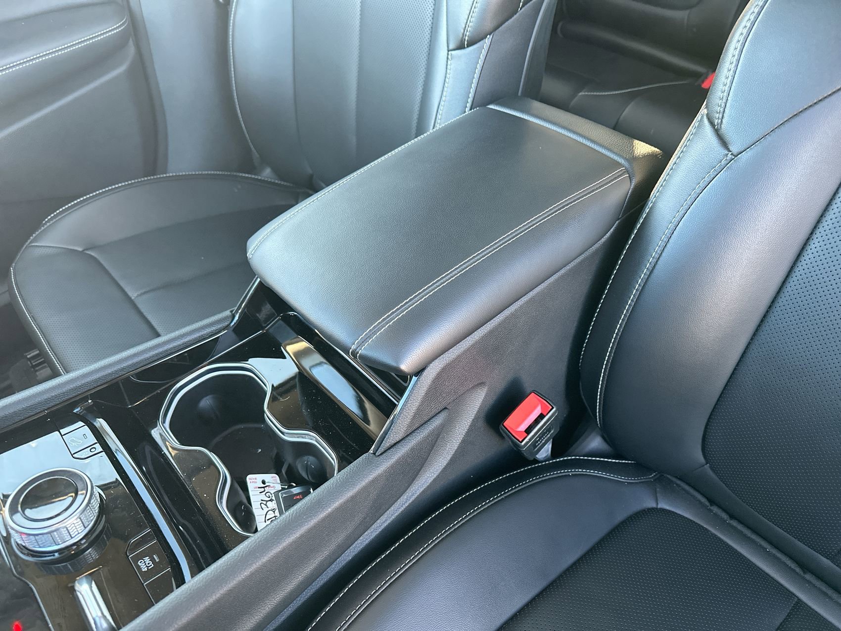 New 2023 Jeep Grand Cherokee 4WD 4xe w/ Luxury Tech Group II image 21