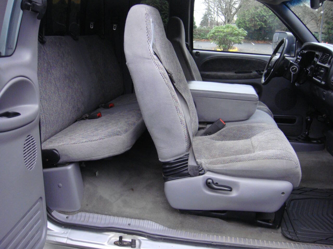 Used 2001 Dodge Ram 2500 Truck 4x4 Quad Cab image 13