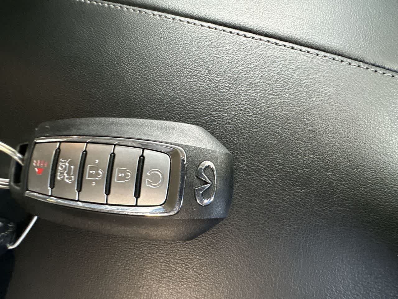 Used 2023 INFINITI QX50 Luxe FWD image 28