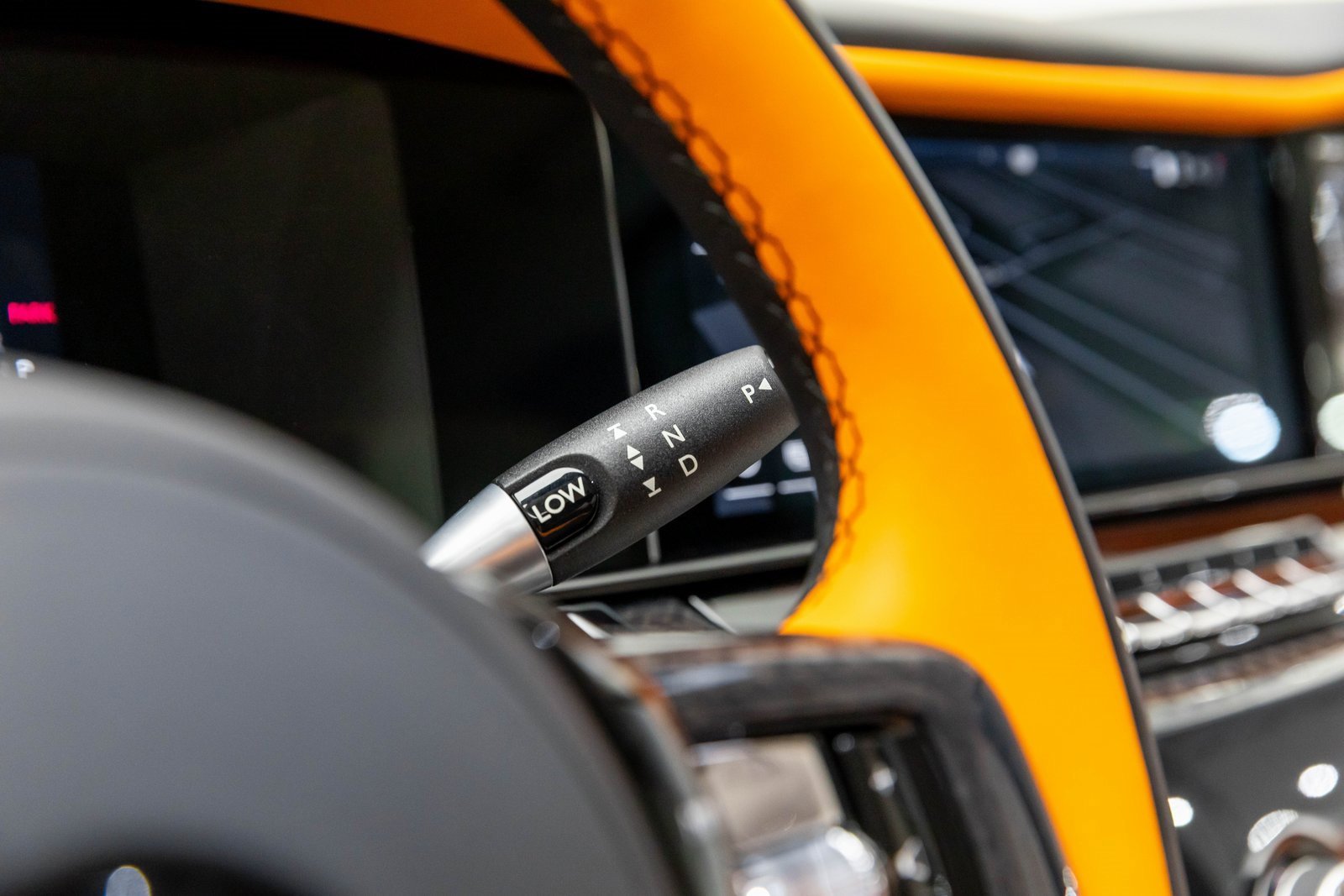 New 2026 Rolls-Royce Cullinan Black Badge image 33