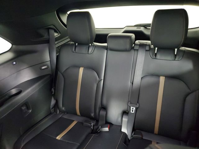Certified 2024 MAZDA CX-90 Plug-In Hybrid w/ Premium Plus AWD/4WD image 12