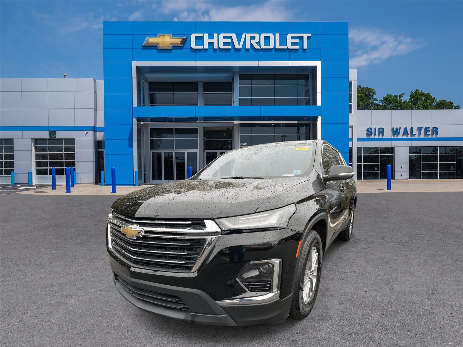 Used 2023 Chevrolet Traverse LT image 35