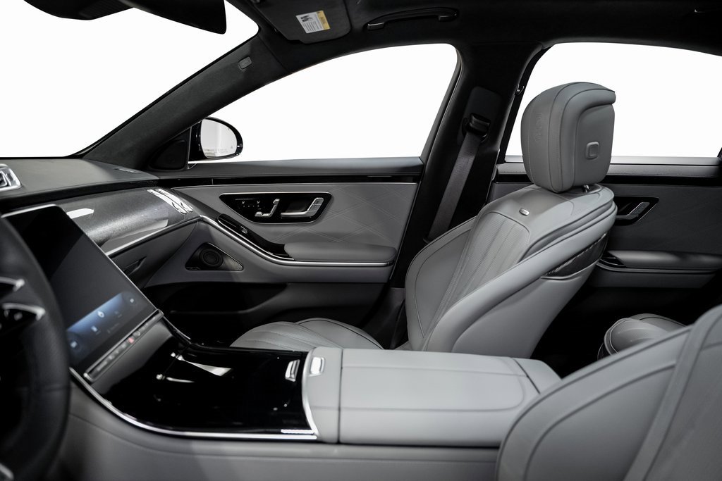 Used 2025 Mercedes-Benz S 63 AMG S image 63