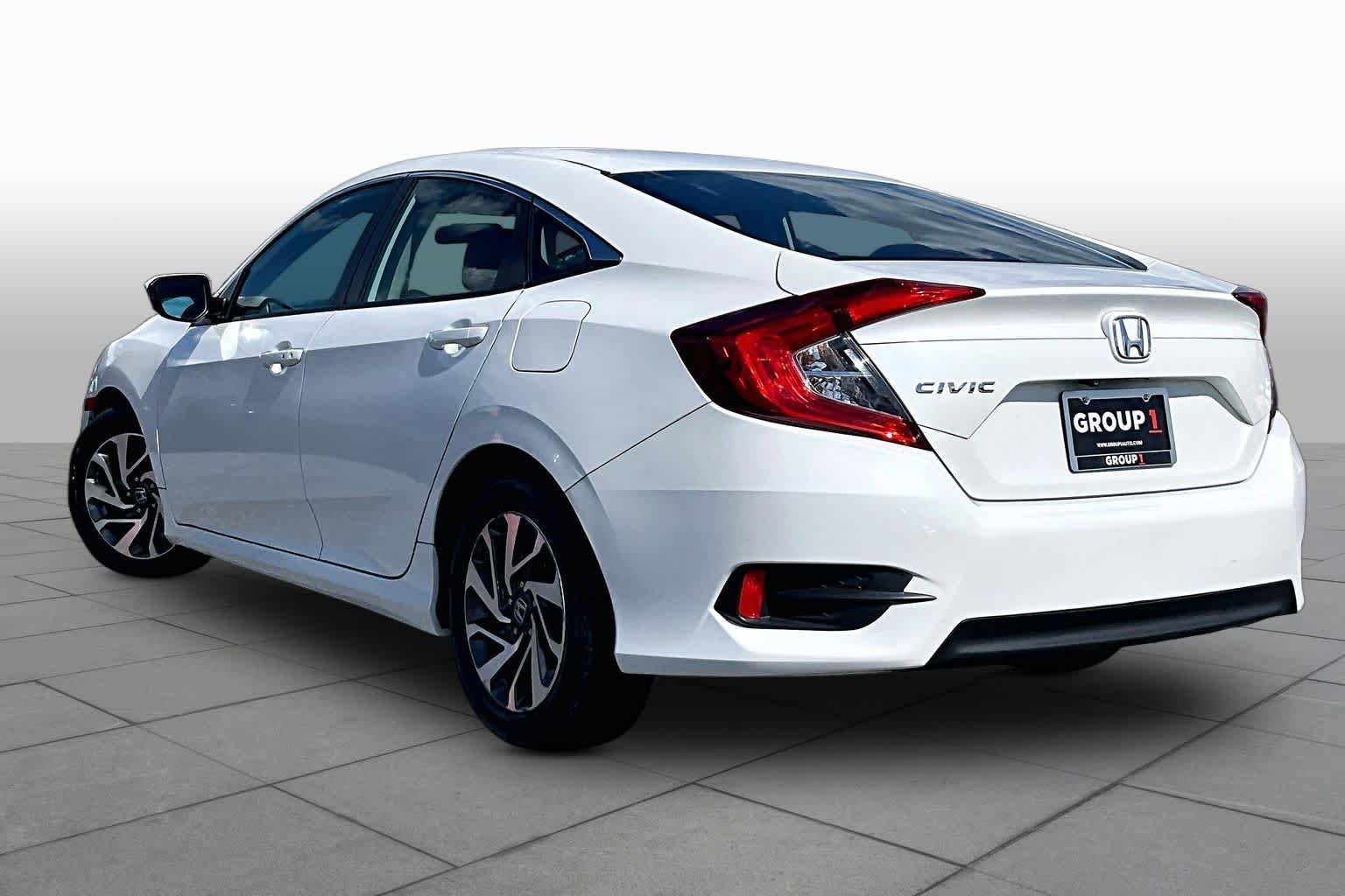 Used 2016 Honda Civic EX image 11