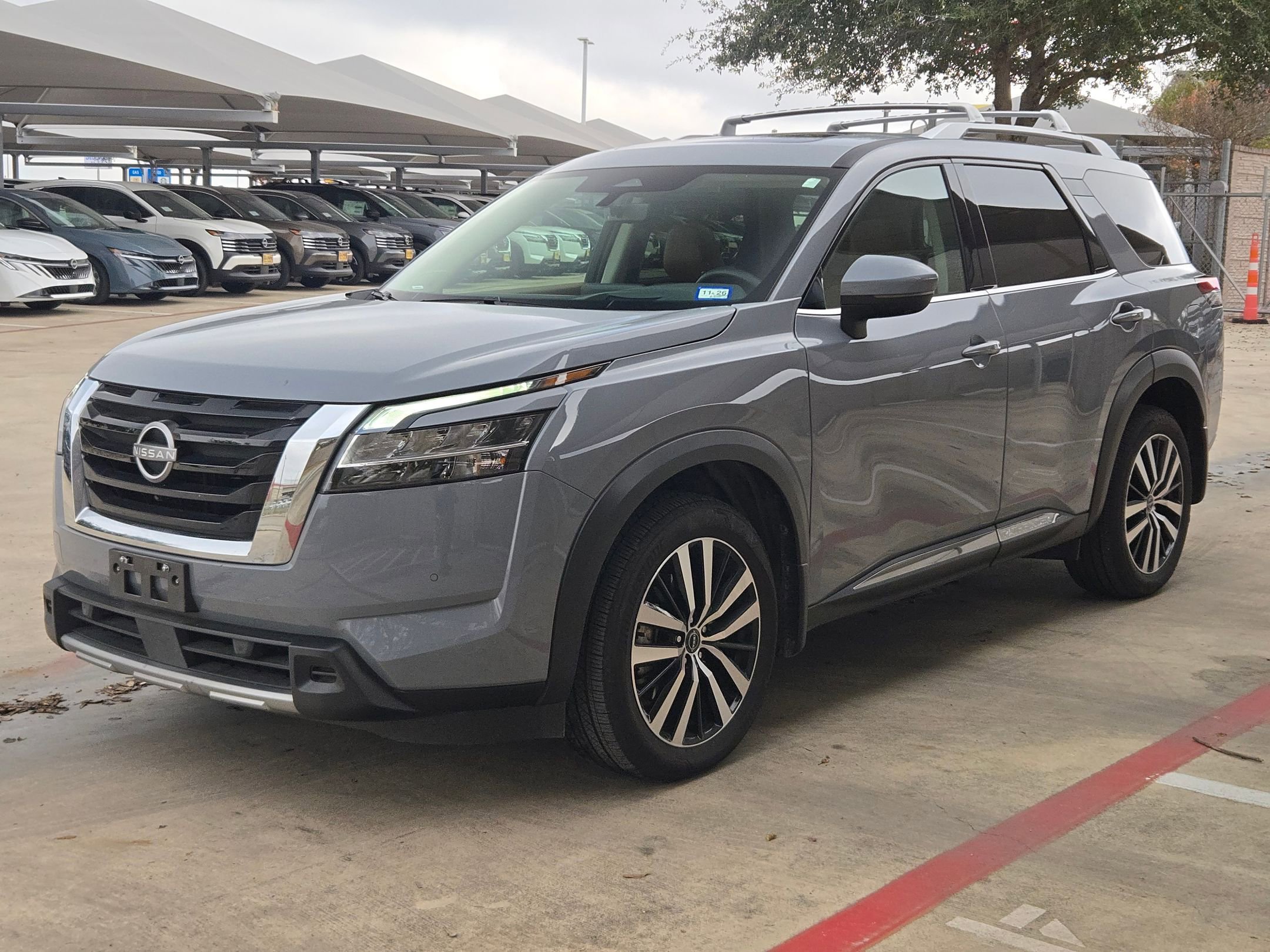 Certified 2024 Nissan Pathfinder Platinum w/ Cargo Package image 7