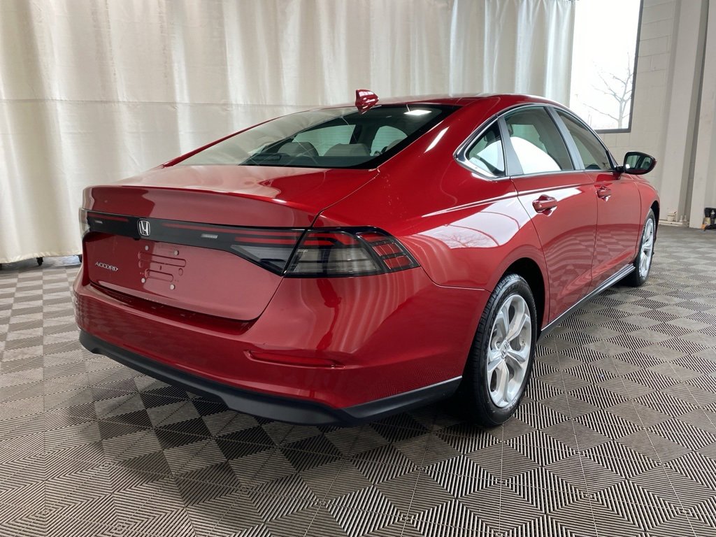 Certified 2023 Honda Accord LX image 8