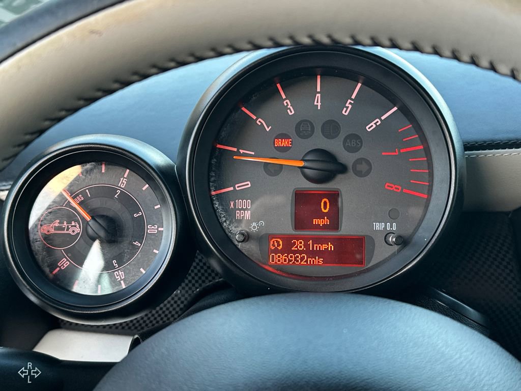 Used 2015 MINI Cooper S image 26