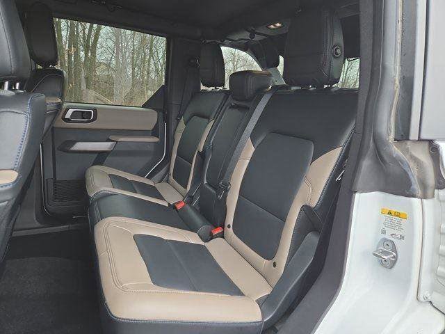 Used 2023 Ford Bronco Wildtrak AWD/4WD image 27