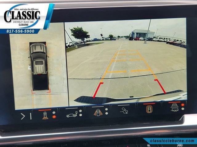 Used 2025 Chevrolet Silverado 1500 High Country AWD/4WD image 18