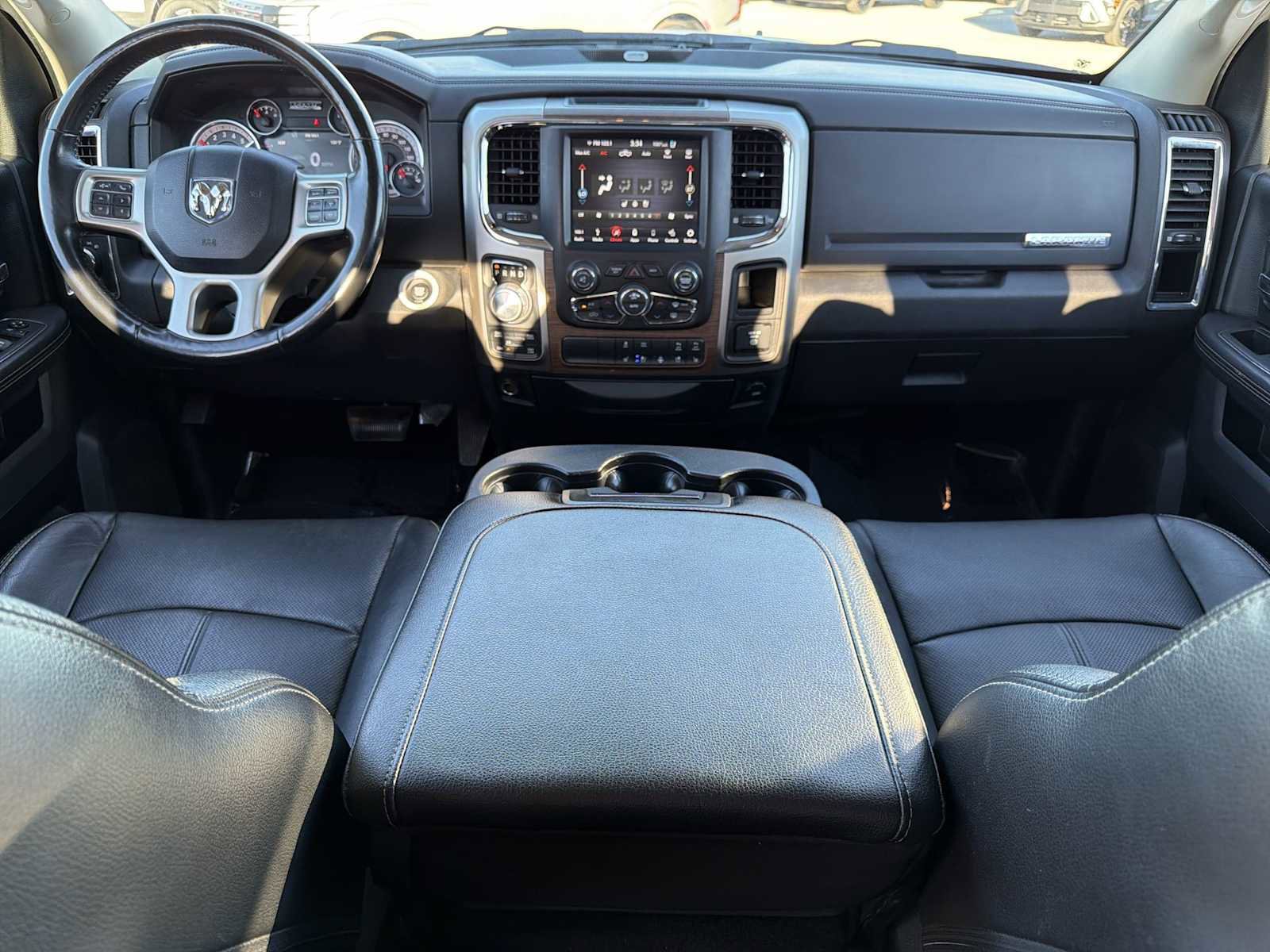 Used 2018 RAM 1500 Laramie w/ Convenience Group image 10