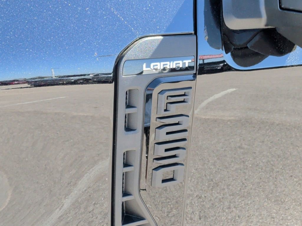 New 2026 Ford F250 Lariat image 50