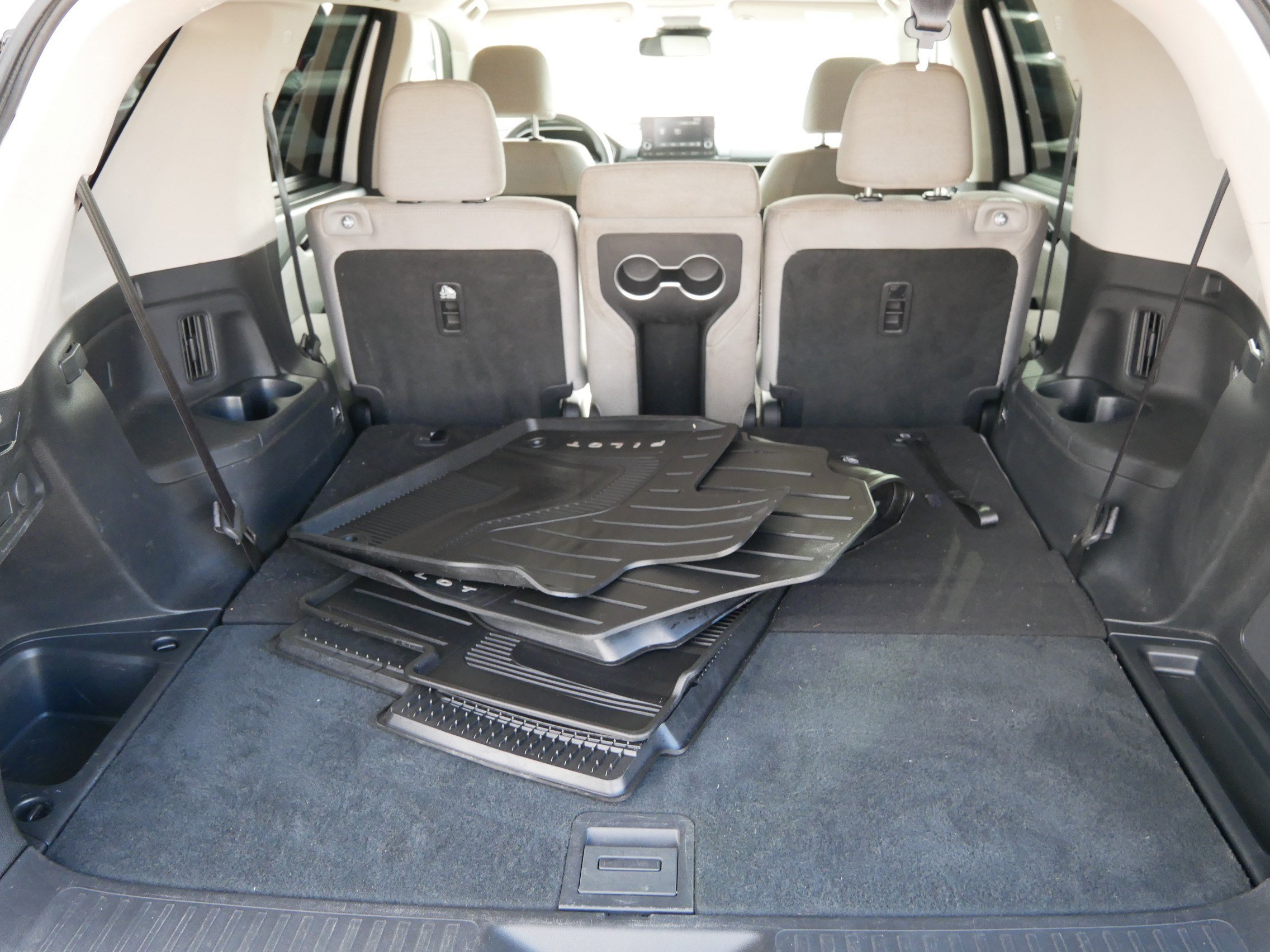 Used 2023 Honda Pilot LX image 18