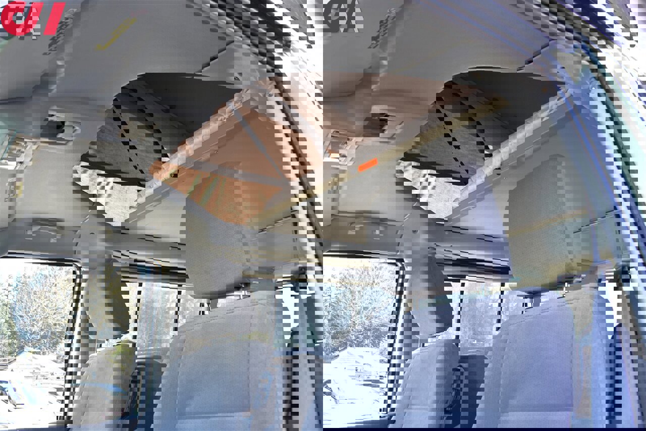 Used 2002 Volkswagen Eurovan MV image 12